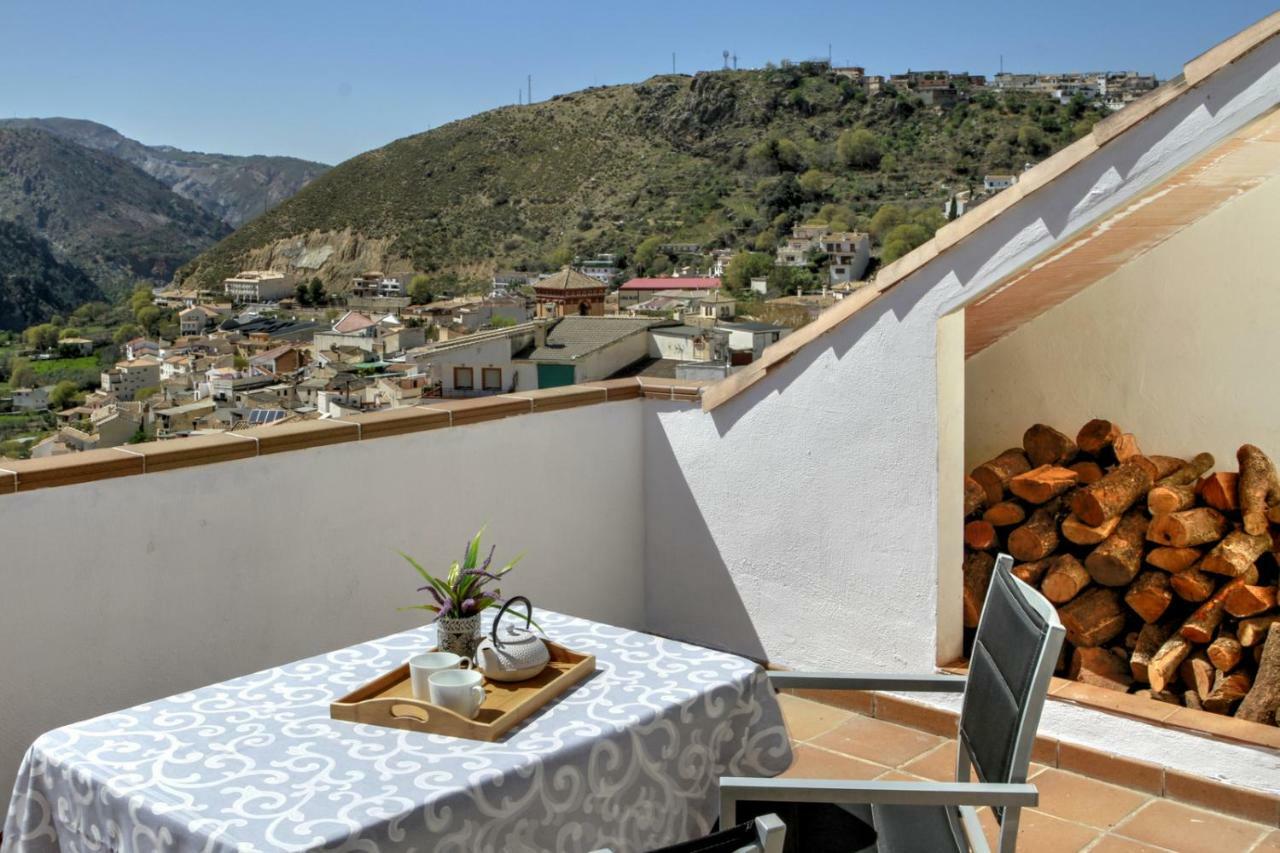 Atico Con Chimenea En Sierra Nevada-Gueejar Sierra Lejlighed Eksteriør billede
